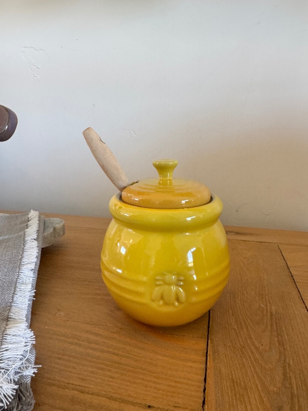 LE CREUSET HONEY JAR